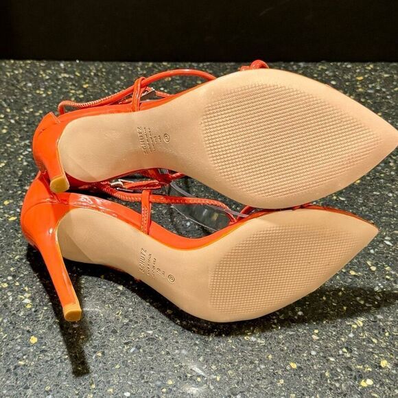 Shultz Orange Pamella Patent Leather Pumps. Size 7B. - Picture 9 of 12